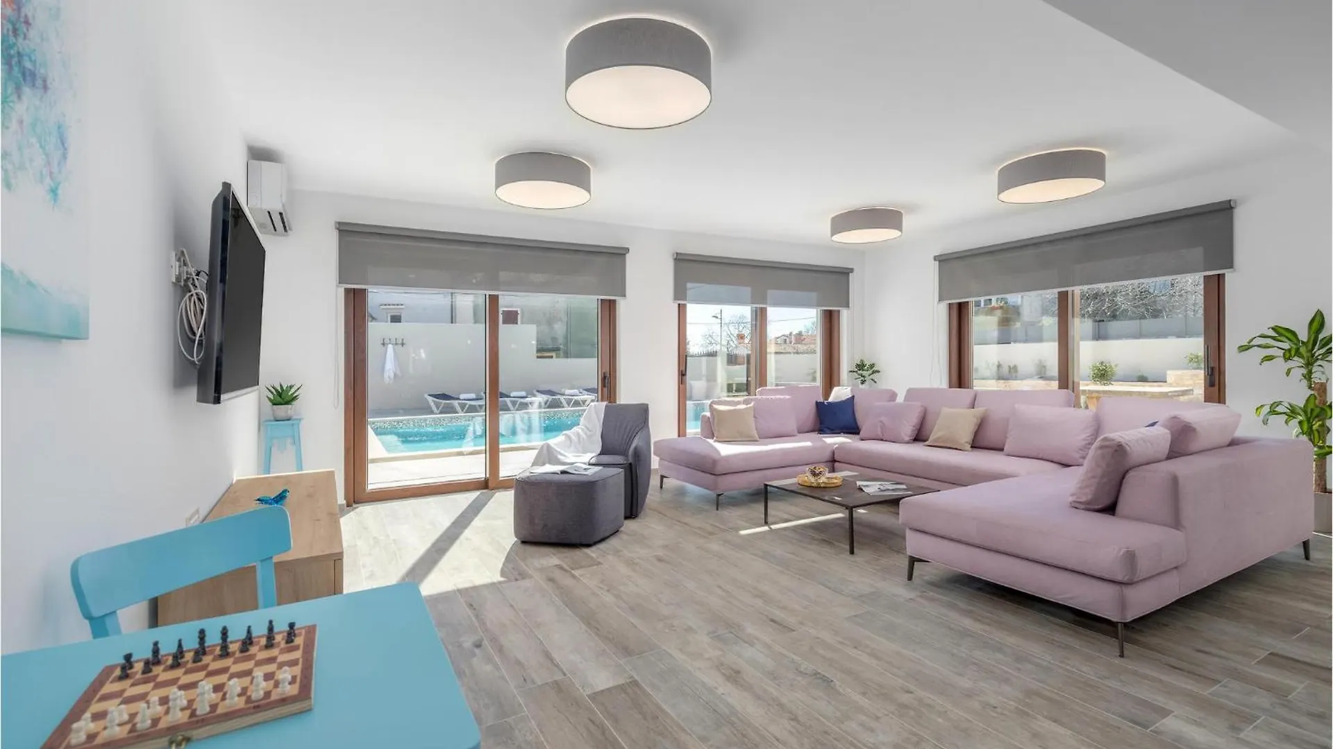 6 Bedroom Gorgeous Home In Valtura 0*,  Croatia